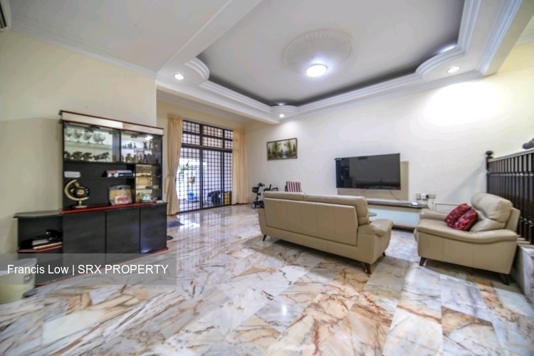 Lowland Road (D19), Terrace #556584741